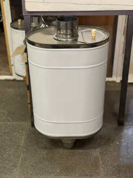 Бак на трубе для печи, 50л, ф 115, AISI 439/0,8мм, (штуцер 3/4")